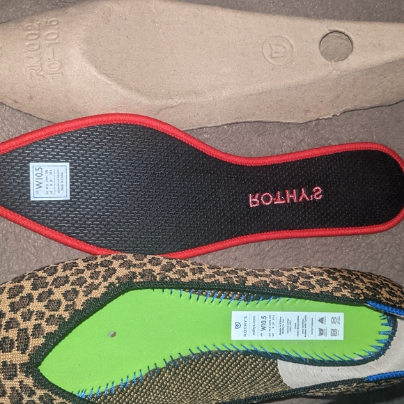 Rothy's retired print Little Cat in size 10.5. - Picture 4 of 5